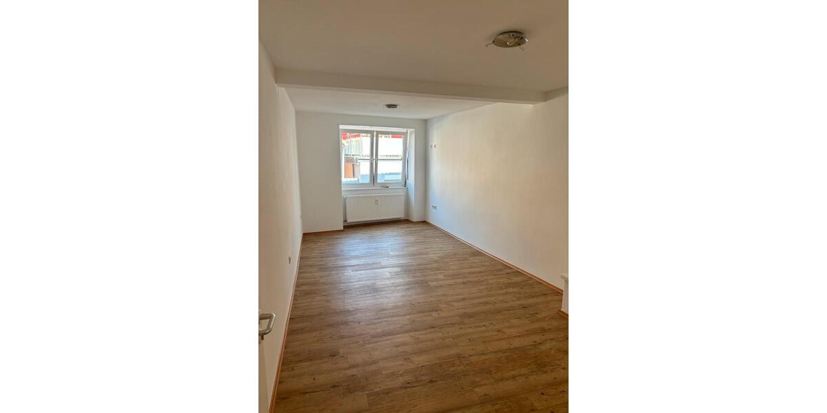Etagenwohnung Neustadt an der Weinstraße Duttweiler - 1 Zimmer, 75 m&sup2;, 900&euro; | Angebot:26656290