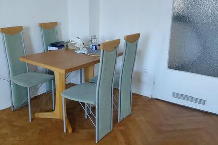 A small room to sublet in a 2-bedroom apartment 1 zimmer