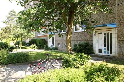 Wohnung Neubrandenburg Datzeberg - 2 Zimmer, 46 m&sup2;, 210&euro; | Angebot:25143251