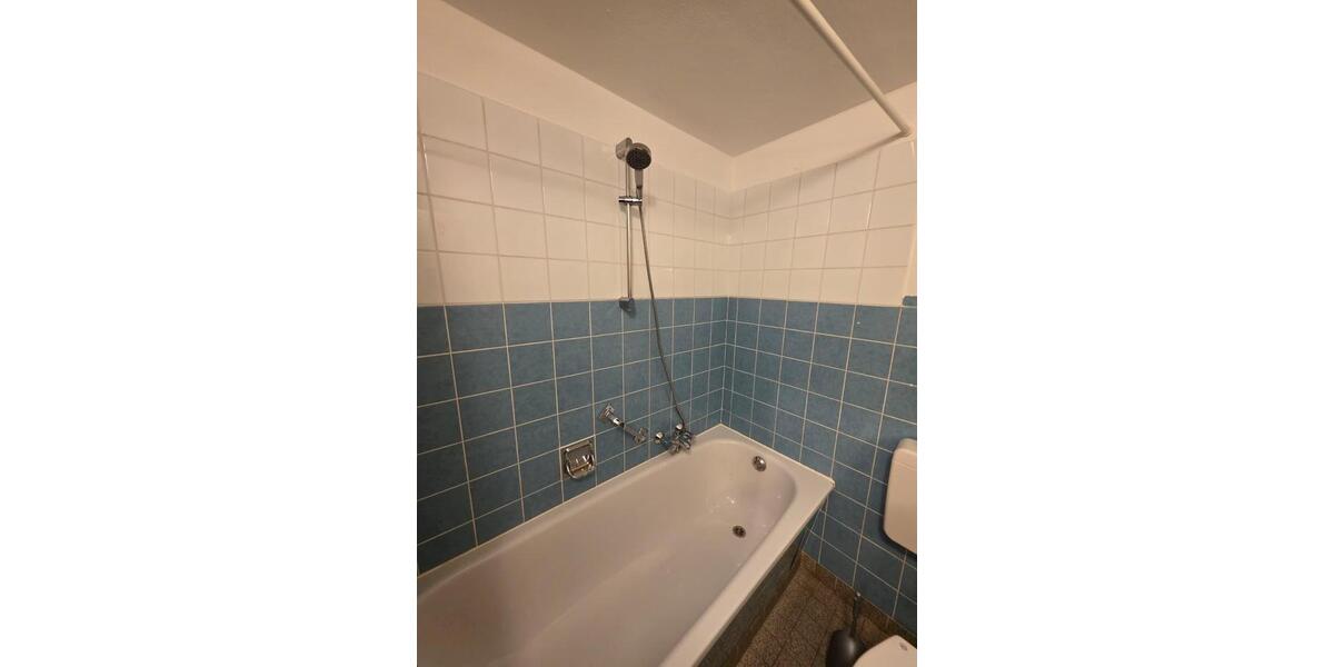 Erdgeschoßwohnung Bergisch Gladbach - 2 Zimmer, 38 m&sup2;, 553&euro; | Angebot:25148339