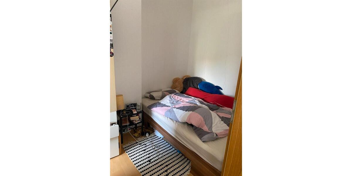 Etagenwohnung Mittweida - 3 Zimmer, 67 m&sup2;, 370&euro; | Angebot:24397265