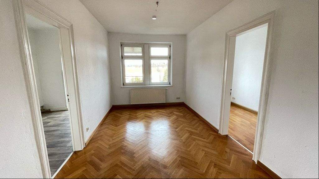 Etagenwohnung Pirna - 3 Zimmer, 106 m&sup2;, 1.000&euro; | Angebot:25780951