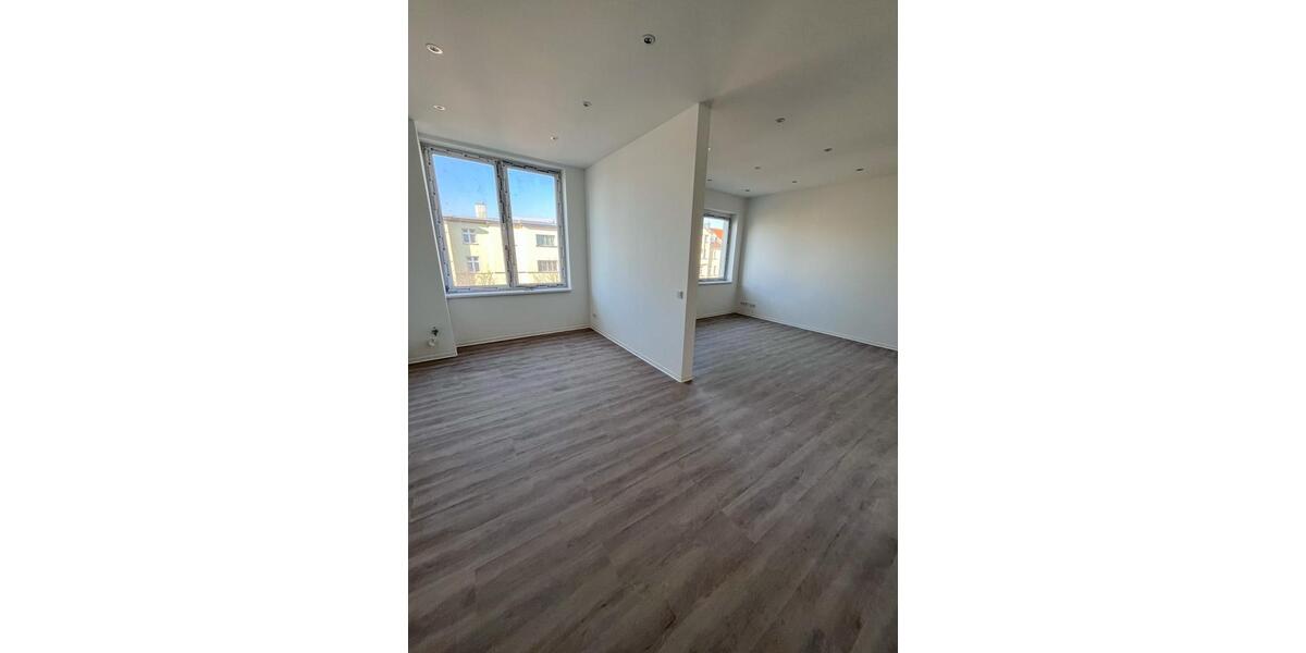 Etagenwohnung Erfurt Johannesvorstadt - 2 Zimmer, 103 m&sup2;, 1.050&euro; | Angebot:25150114