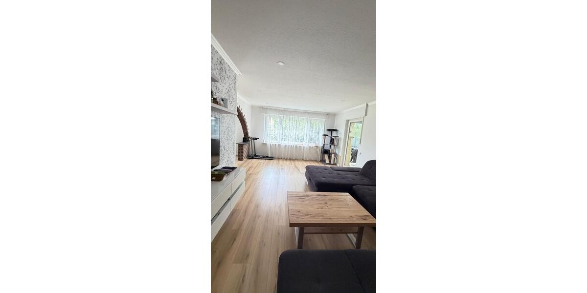 Erdgeschoßwohnung Löhne - 4 Zimmer, 120 m&sup2;, 1.300&euro; | Angebot:26491195
