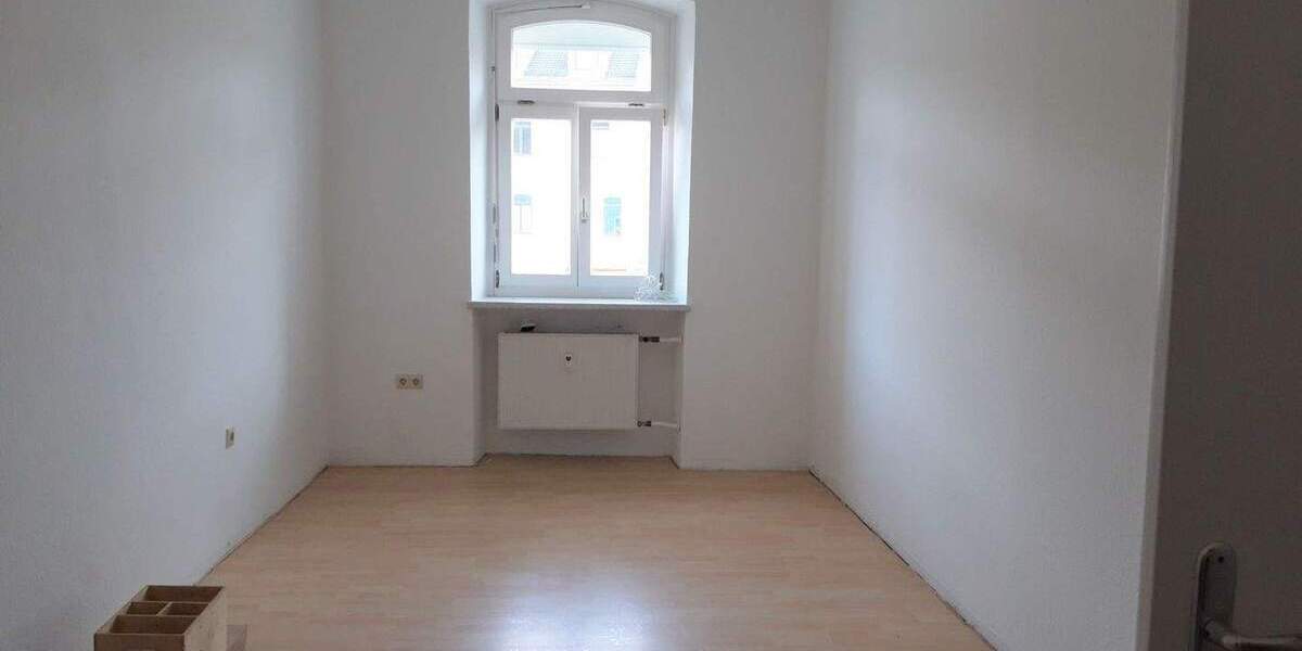 Etagenwohnung Hirschau - 3 Zimmer, 110 m&sup2;, 750&euro; | Angebot:24555573