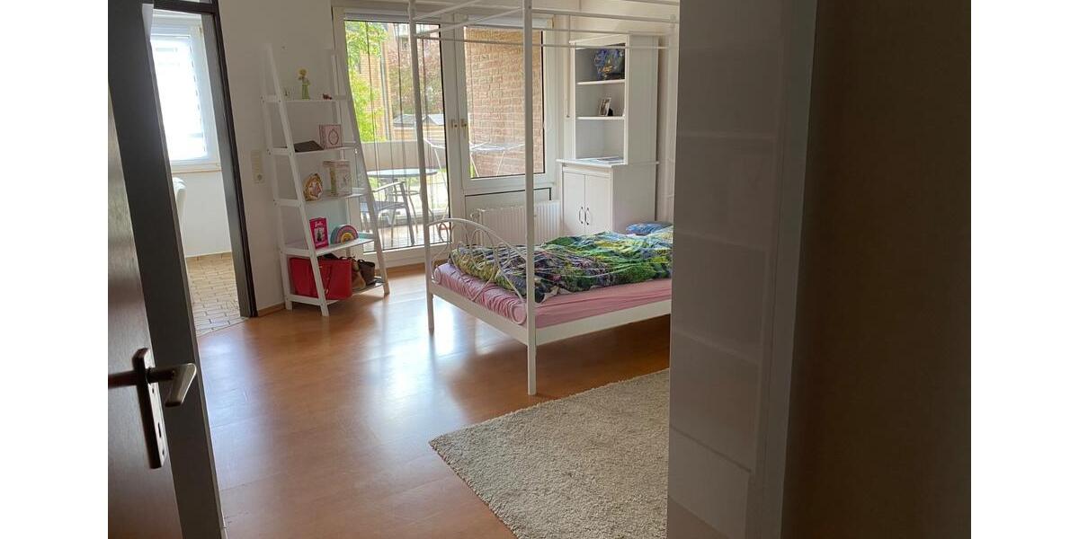Erdgeschoßwohnung Köln Lindenthal - 1 Zimmer, 43 m&sup2;, 900&euro; | Angebot:26640749