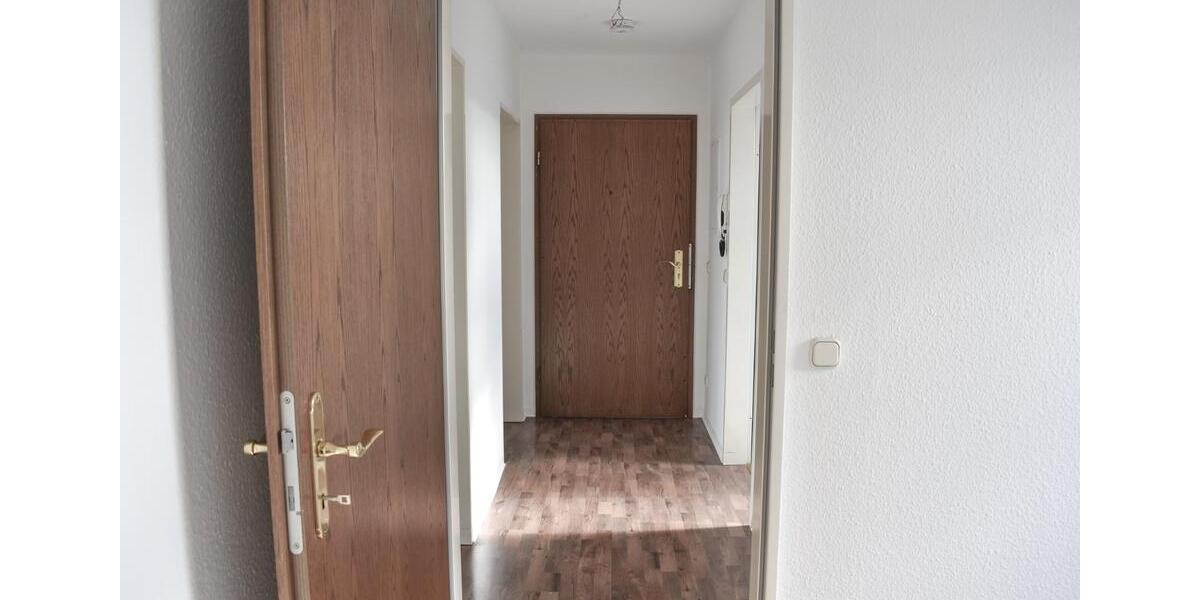 Dachgeschoßwohnung Plauen Altstadt - 3 Zimmer, 74 m&sup2;, 375&euro; | Angebot:24877917