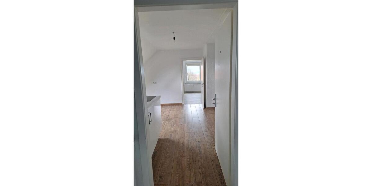 Dachgeschoßwohnung Bad Salzuflen Ehrsen-Breden - 1 Zimmer, 40 m&sup2;, 220&euro; | Angebot:26024000