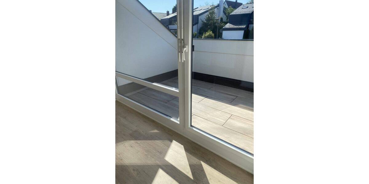 Etagenwohnung STUTTGART Sillenbuch - 3 Zimmer, 74 m&sup2;, 1.310&euro; | Angebot:26834107