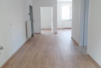 Wohnung Waldsassen - 3 Zimmer, 85 m&sup2;, 750&euro; | Angebot:26496150