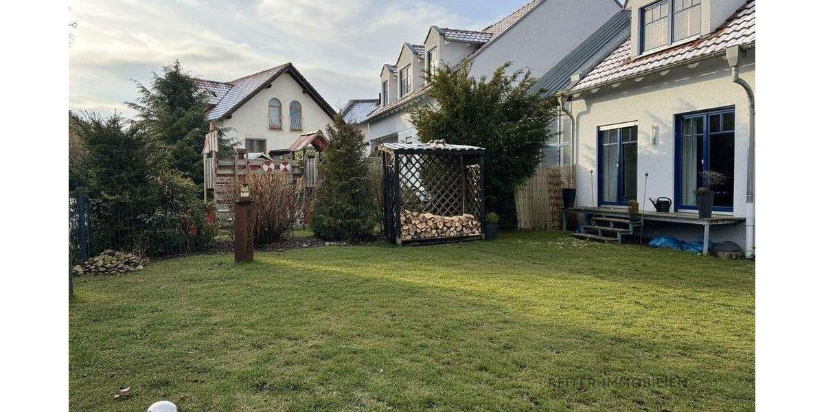 Doppelhaushälfte Kalbach Mittelkalbach - 3 Zimmer, 150 m&sup2;, 1.150&euro; | Angebot:25167403