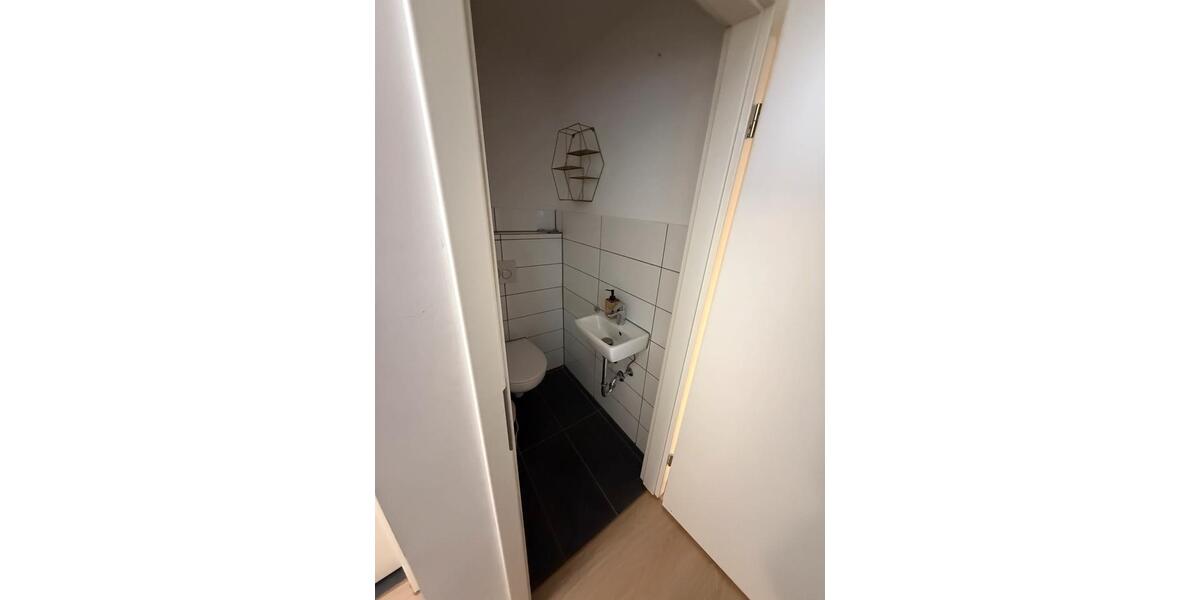 Etagenwohnung Wolnzach - 4 Zimmer, 98 m&sup2;, 1.200&euro; | Angebot:26030808