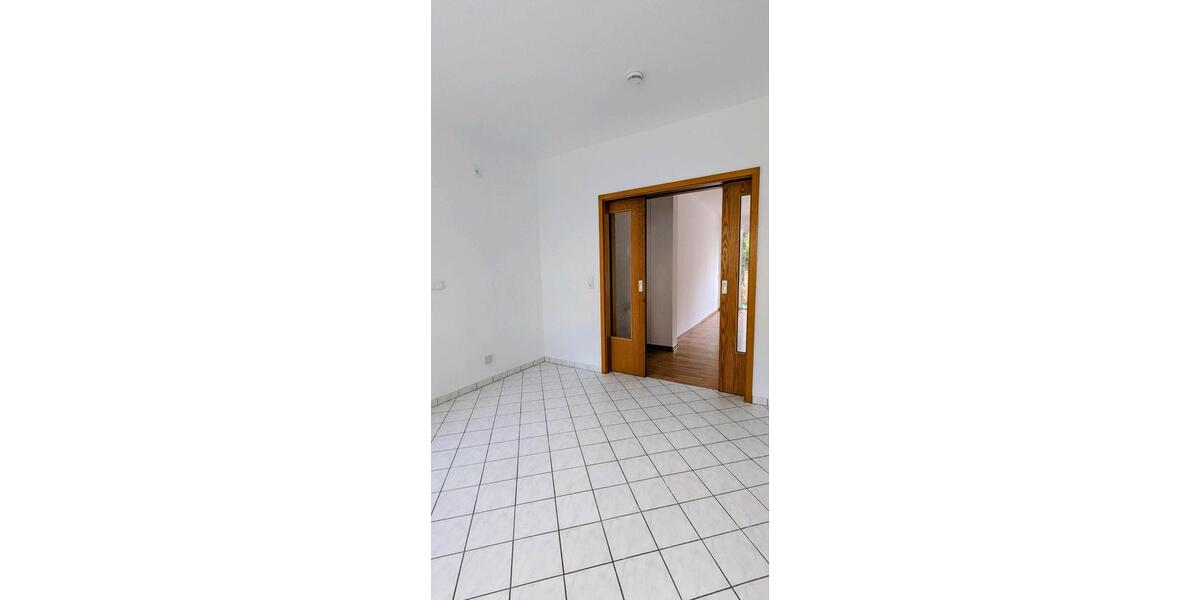 Hochparterre Cottbus Sachsendorf - 2 Zimmer, 50 m&sup2;, 562&euro; | Angebot:26688984