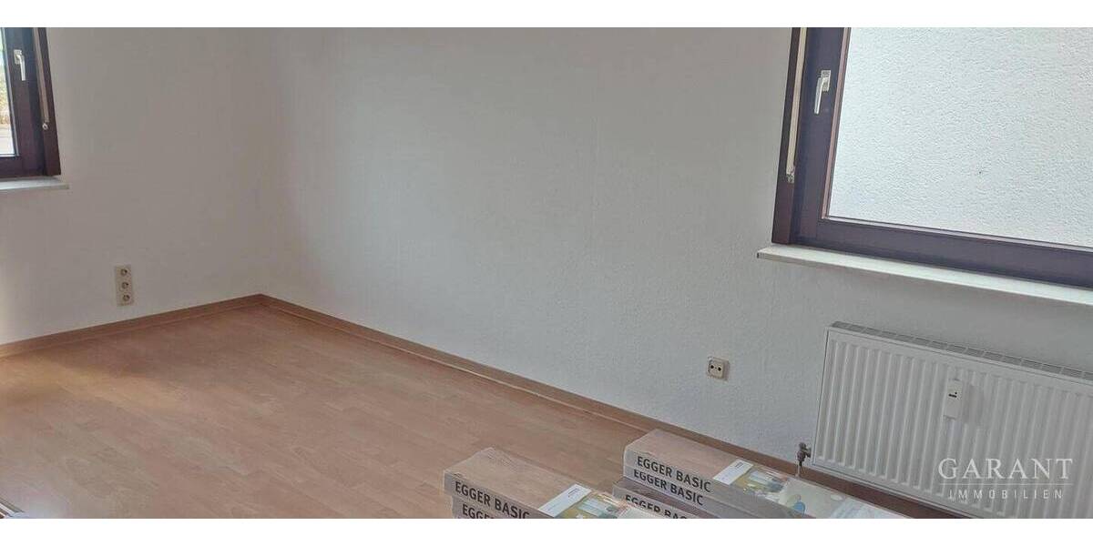 Etagenwohnung Sinsheim Hilsbach - 4 Zimmer, 115 m&sup2;, 1.200&euro; | Angebot:26751914