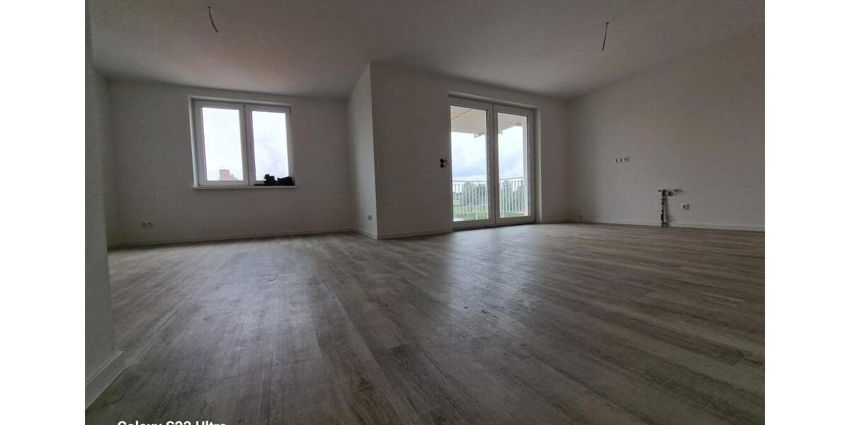 Etagenwohnung Güstrow - 4 Zimmer, 108 m&sup2;, 1.200&euro; | Angebot:24489945