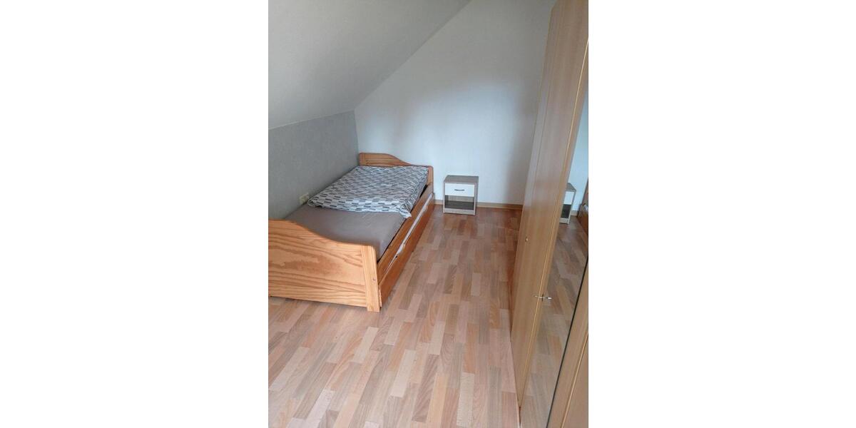 Wohnen auf Zeit Nünchritz - 2 Zimmer, 43 m&sup2;, 90&euro; | Angebot:25641762