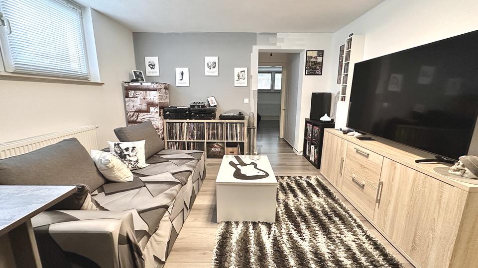 Etagenwohnung Oberstenfeld - 2 Zimmer, 40 m&sup2;, 700&euro; | Angebot:26395452