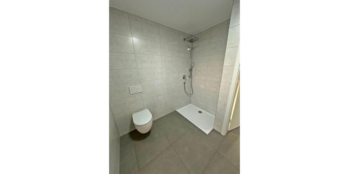 Dachgeschoßwohnung Gäufelden - 3 Zimmer, 79 m&sup2;, 1.190&euro; | Angebot:25857980