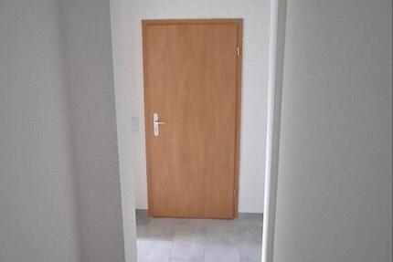 Wohnung Schöppenstedt - 4 Zimmer, 72 m&sup2;, 600&euro; | Angebot:27615146