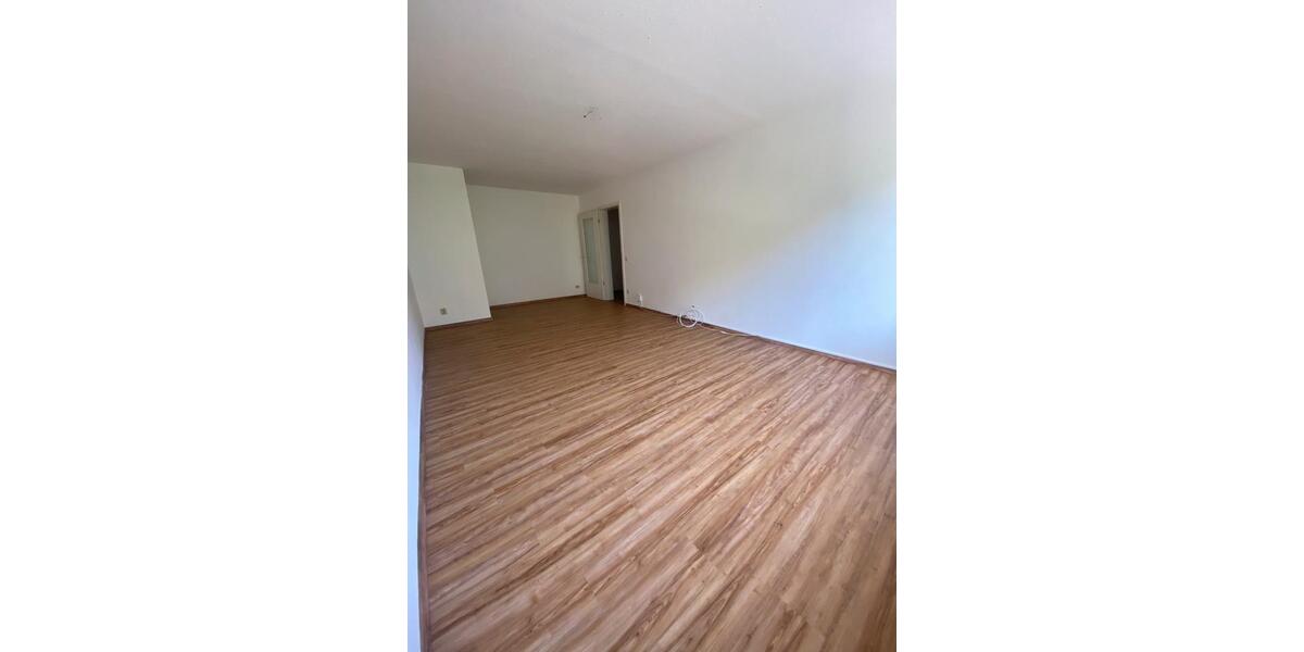 Etagenwohnung Pasewalk - 2 Zimmer, 65 m&sup2;, 450&euro; | Angebot:26419014