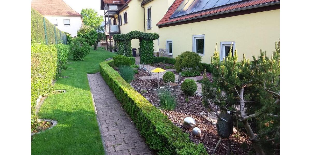 Dachgeschoßwohnung Bechhofen - 4 Zimmer, 114 m&sup2;, 700&euro; | Angebot:25978856