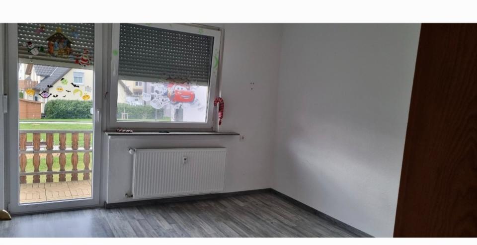 Etagenwohnung Rotenburg an der Fulda - 3 Zimmer, 90 m&sup2;, 720&euro; | Angebot:24688049