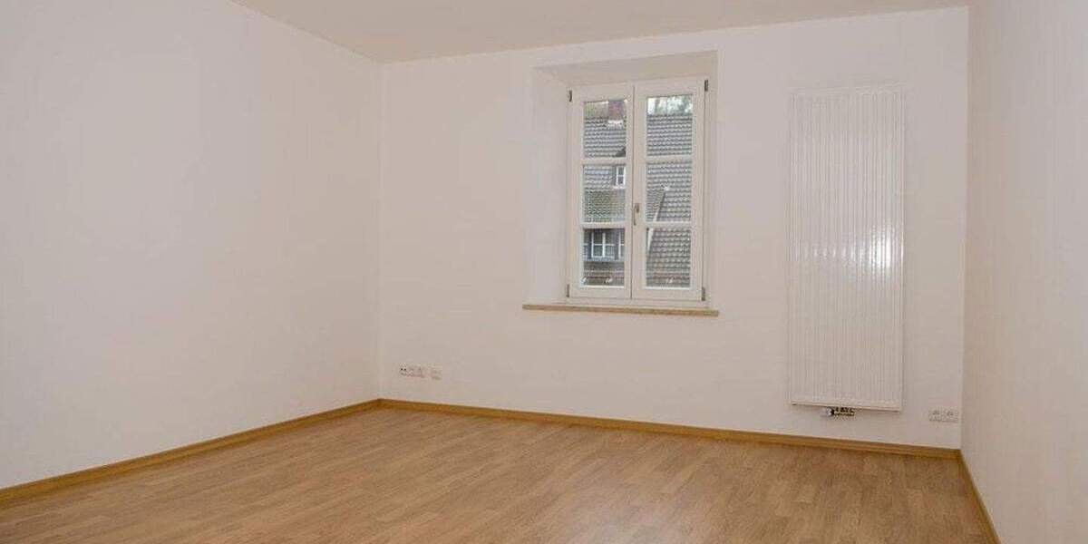 Etagenwohnung Bogen Bogenberg - 3 Zimmer, 81 m&sup2;, 676&euro; | Angebot:25711032