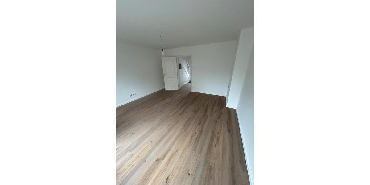 Etagenwohnung Bad Bevensen - 4 Zimmer, 80 m&sup2;, 970&euro; | Angebot:25104894