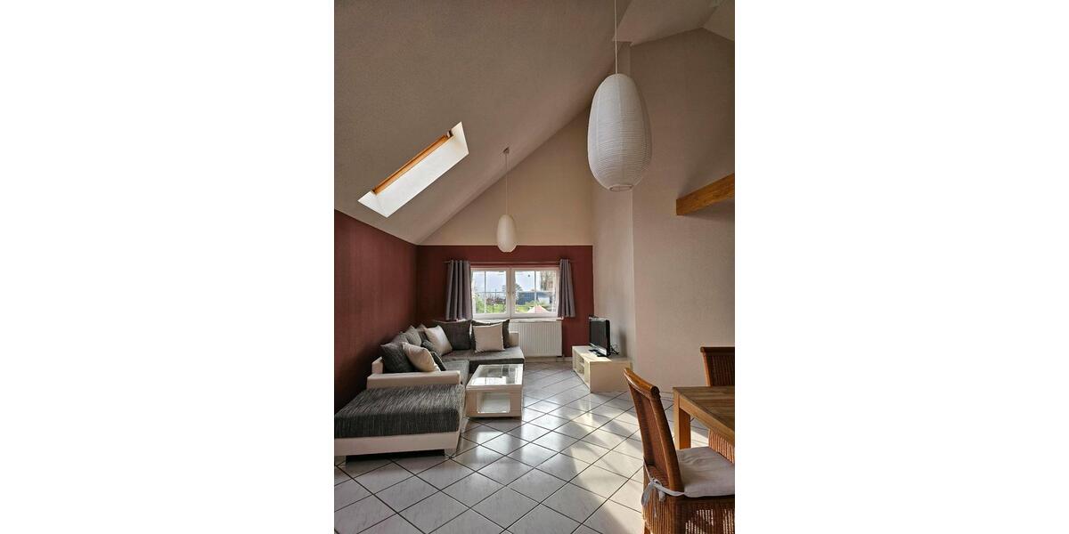 Dachgeschoßwohnung Mommenheim - 2 Zimmer, 79 m&sup2;, 750&euro; | Angebot:24560491