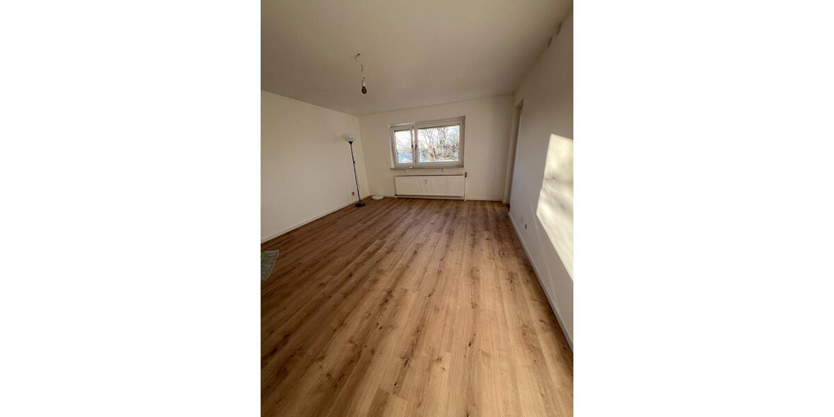 Wohnen auf Zeit Unterhaching - 1 Zimmer, 21 m&sup2;, 775&euro; | Angebot:25660293