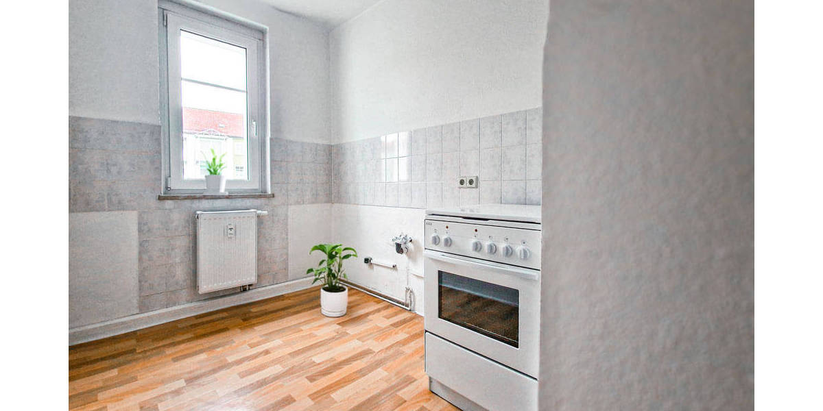 Etagenwohnung Zwickau Eckersbach - 2 Zimmer, 48 m&sup2;, 360&euro; | Angebot:26155441