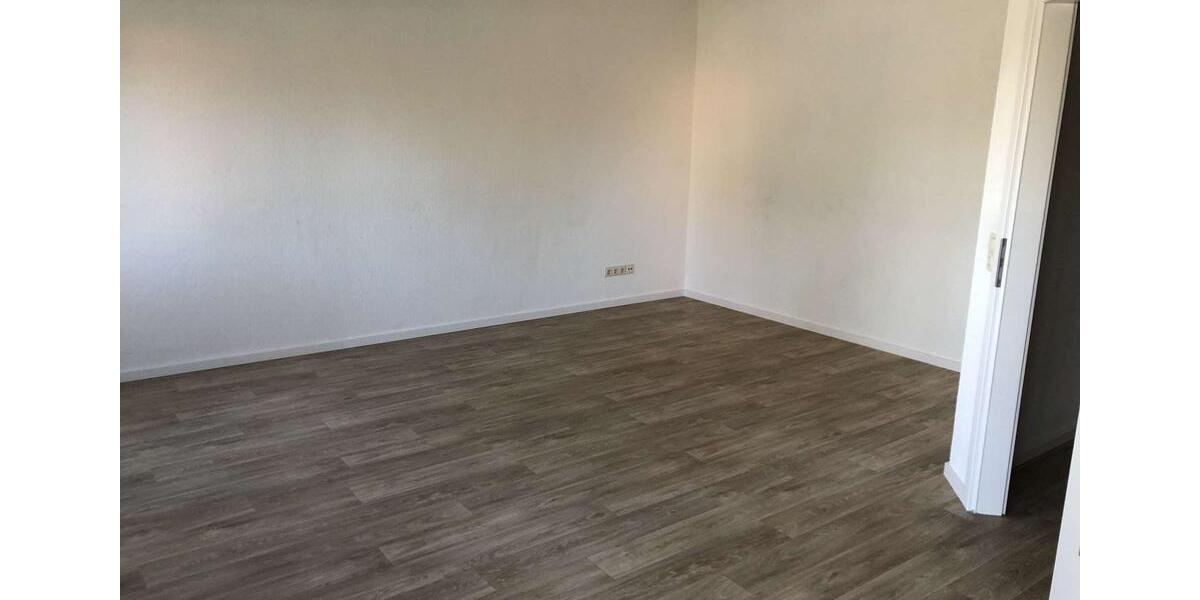 Etagenwohnung Dippoldiswalde - 1 Zimmer, 38 m&sup2;, 339&euro; | Angebot:26630150