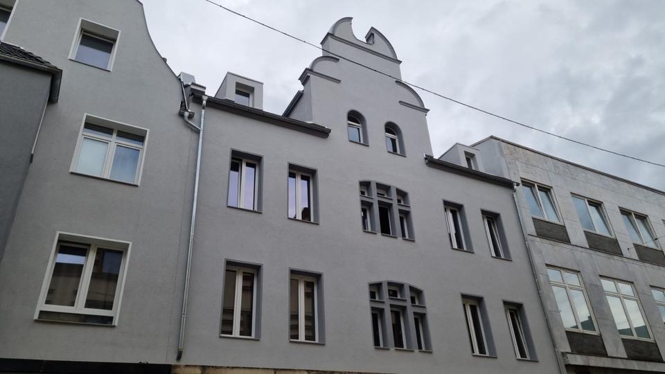 Dachgeschoßwohnung Duisburg Hamborn - 5 Zimmer, 97 m&sup2;, 930&euro; | Angebot:26592529