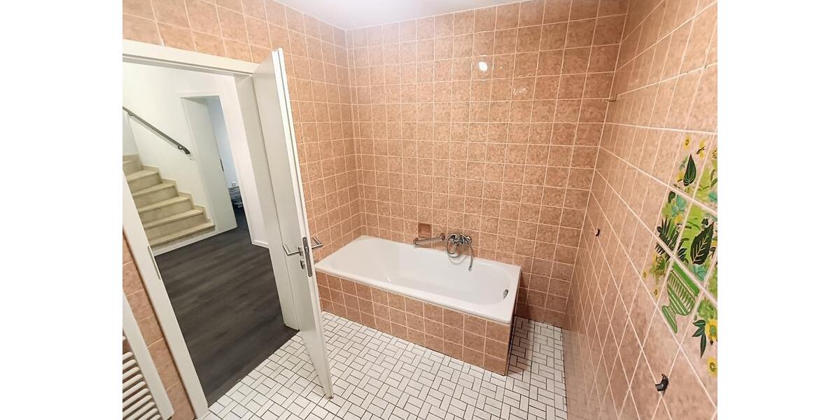 Reihenhaus Bad Füssing - 3 Zimmer, 100 m&sup2;, 1.100&euro; | Angebot:24183127