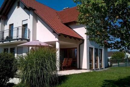 Haus Remlingen - 6 Zimmer, 210 m&sup2;, 1.690&euro; | Angebot:25948194