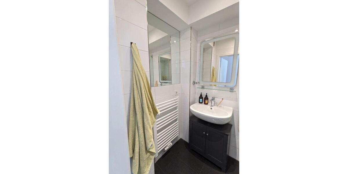 Wohnen auf Zeit Köln Kalk - 1 Zimmer, 40 m&sup2;, 800&euro; | Angebot:25982260