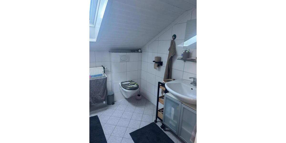 Dachgeschoßwohnung Dietmannsried - 3.5 Zimmer, 60 m&sup2;, 600&euro; | Angebot:26416464