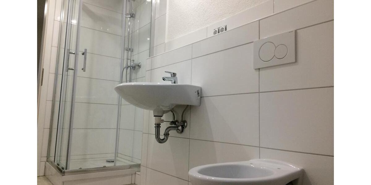 Dachgeschoßwohnung Holzminden - 2.5 Zimmer, 73 m&sup2;, 400&euro; | Angebot:26387255