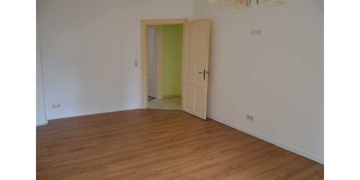 Erdgeschoßwohnung Einbeck - 4 Zimmer, 103 m&sup2;, 950&euro; | Angebot:26665192