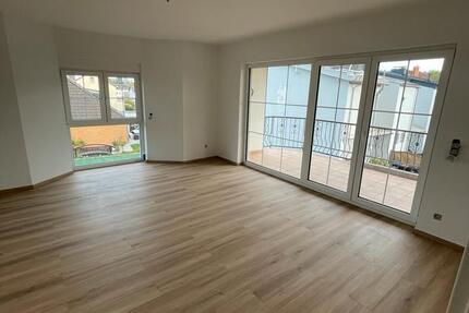 Wohnung Friedrichsdorf - 4 Zimmer, 93 m&sup2;, 1.550&euro; | Angebot:26364519