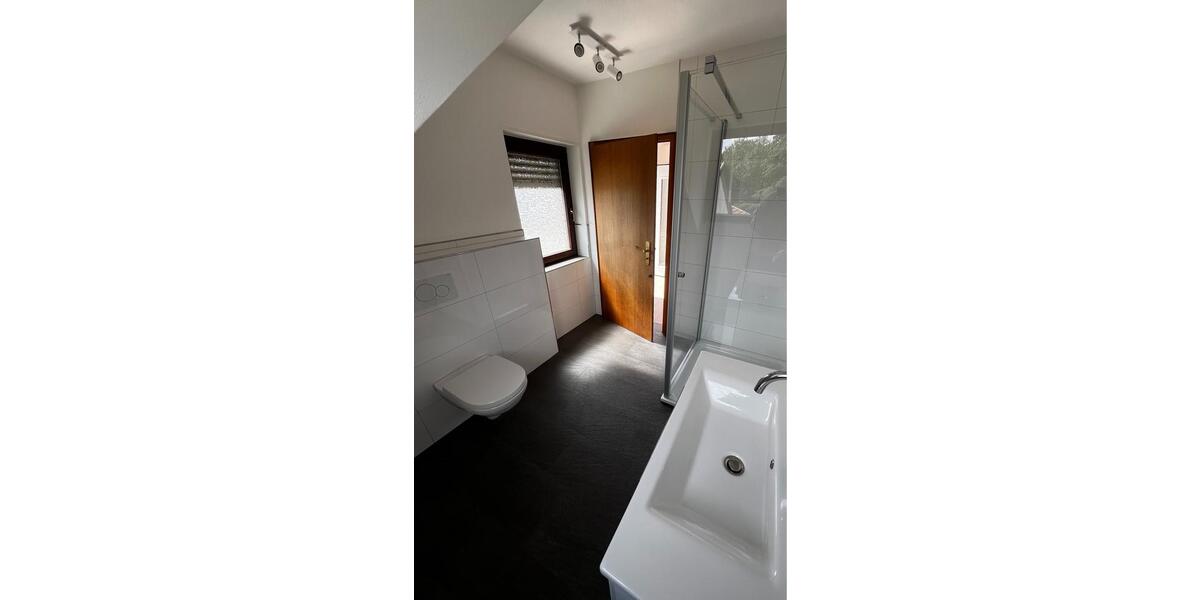 Dachgeschoßwohnung Saarlouis - 3 Zimmer, 81 m&sup2;, 770&euro; | Angebot:26049461