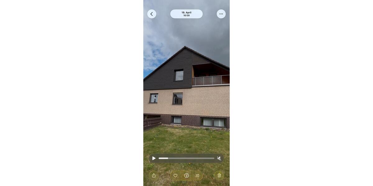 Dachgeschoßwohnung Garbsen - 4 Zimmer, 105 m&sup2;, 1.400&euro; | Angebot:26619839