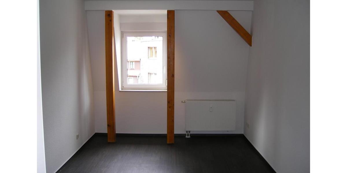 Dachgeschoßwohnung Spremberg - 1 Zimmer, 66 m&sup2;, 425&euro; | Angebot:22997459