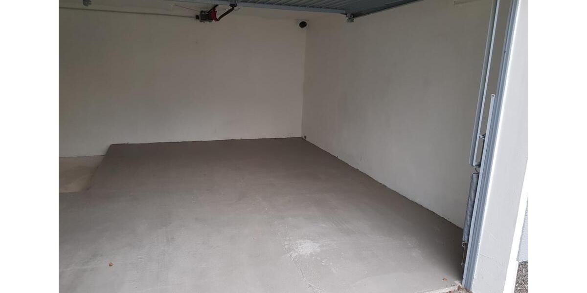 Etagenwohnung Pfeffelbach - 5 Zimmer, 172 m&sup2;, 1.150&euro; | Angebot:26429812