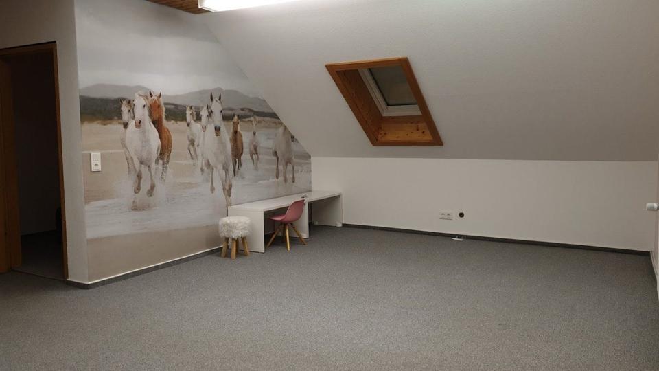 Etagenwohnung Oberndorf am Neckar - 5 Zimmer, 162 m&sup2;, 1.680&euro; | Angebot:24590412