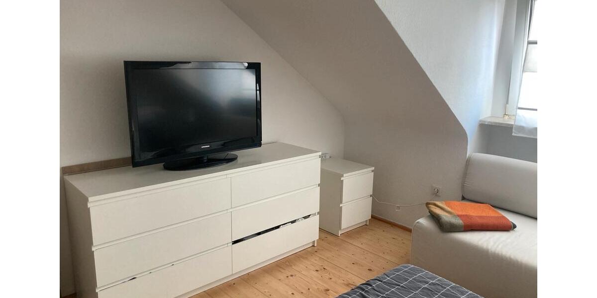 Wohnen auf Zeit Köln - 3 Zimmer, 90 m&sup2;, 825&euro; | Angebot:26230473