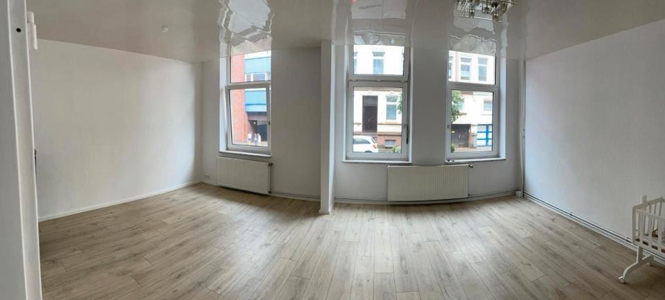 Erdgeschoßwohnung Wilhelmshaven - 3 Zimmer, 74 m&sup2;, 610&euro; | Angebot:24754527