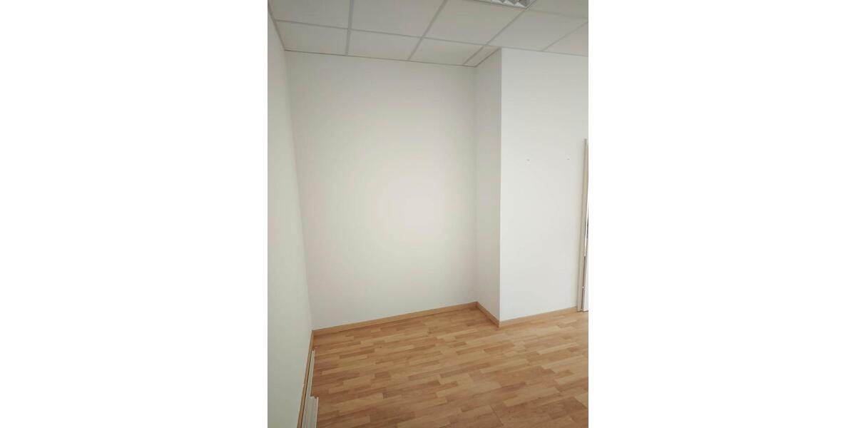 BüroArbeitsräume zur Untermiete - Schaufenster + Terasse zimmer