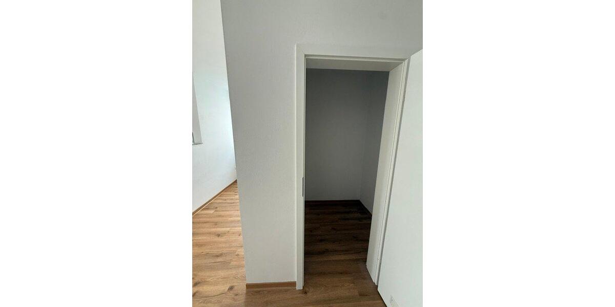Etagenwohnung Kemnath - 3 Zimmer, 71 m&sup2;, 805&euro; | Angebot:25986424