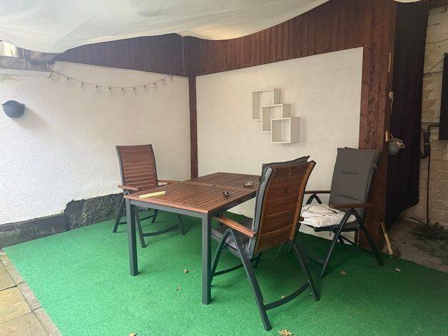 Möblierte 3 ZKB mit EBK und Hofnutzung 3 zimmer